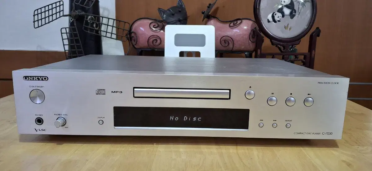 ONKYO C-7030 CD PLAYER